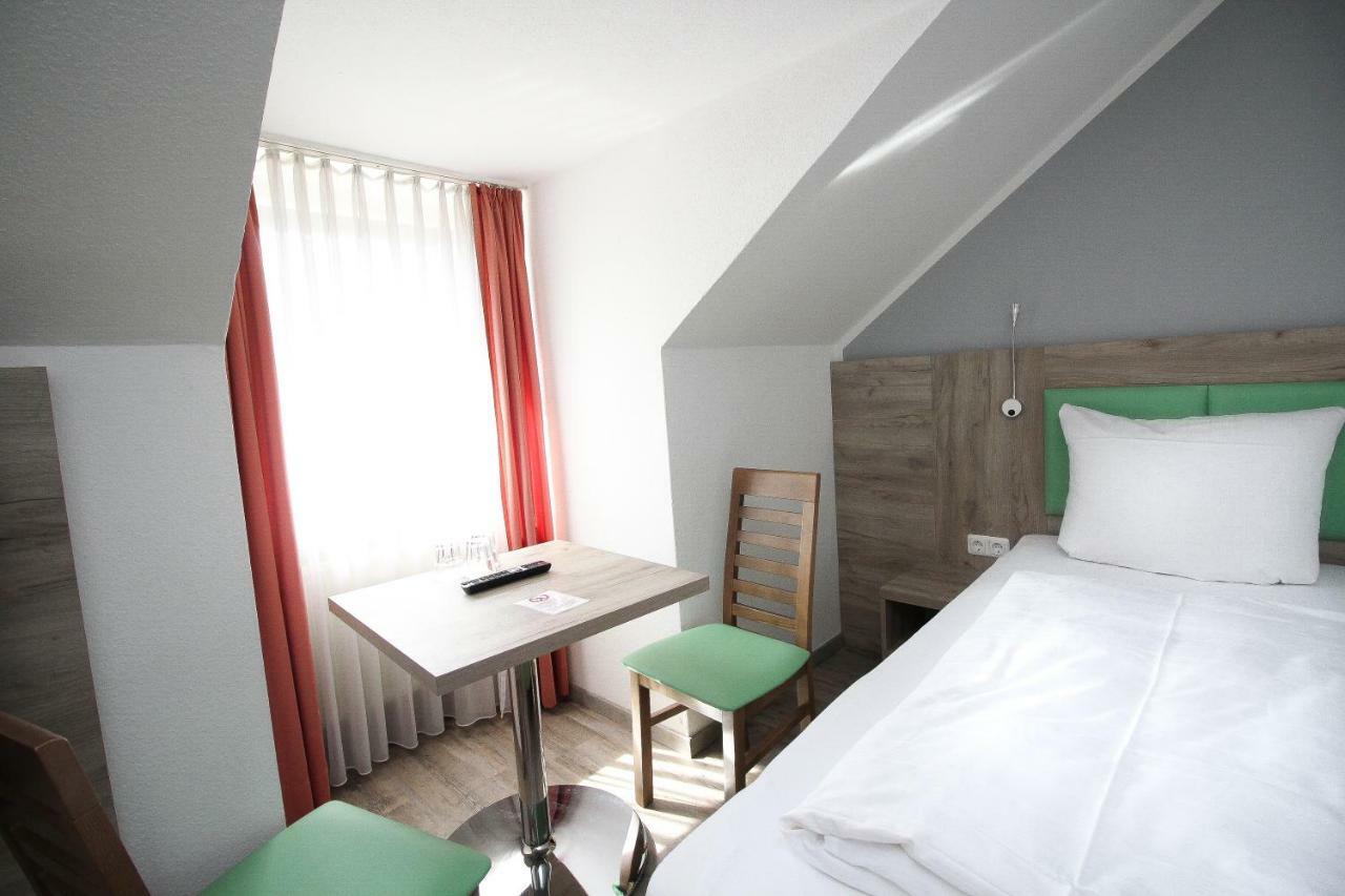 Köberl 3*